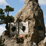 Мемориальные доски знаменитых велогонщиков Фаусто Коппи и Луи Бобе
